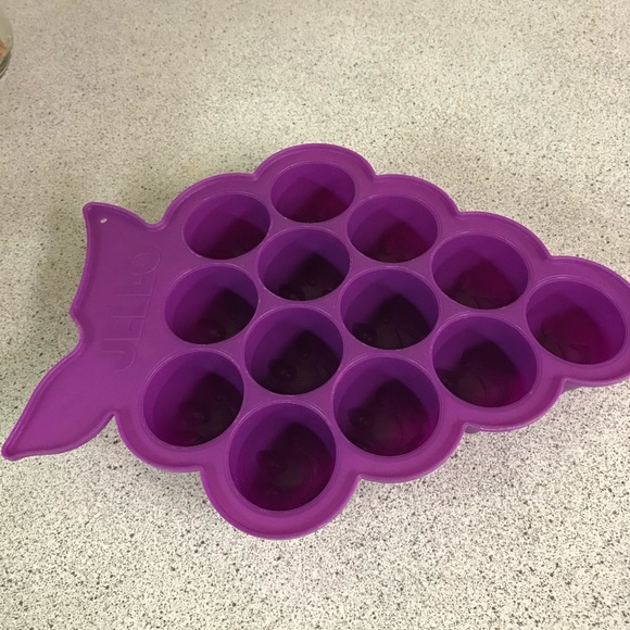 Vintage 90s jello jigglers mold mould happy face grapes kitchen - Picture 5 of 7